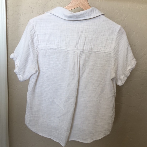 New In Top - Picture 3 of 3